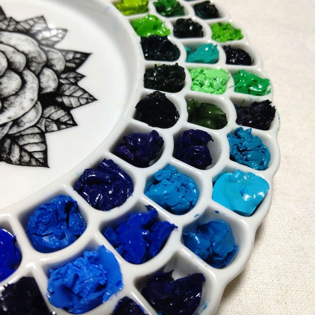 Amazon.co.jp: ヒグチユウコホルベインコラボ108色陶器眼花パレット